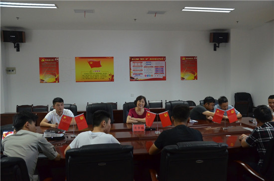 “傳承紅色基因、弘揚(yáng)八一精神”--城投集團(tuán)召開退伍軍人座談會(huì)